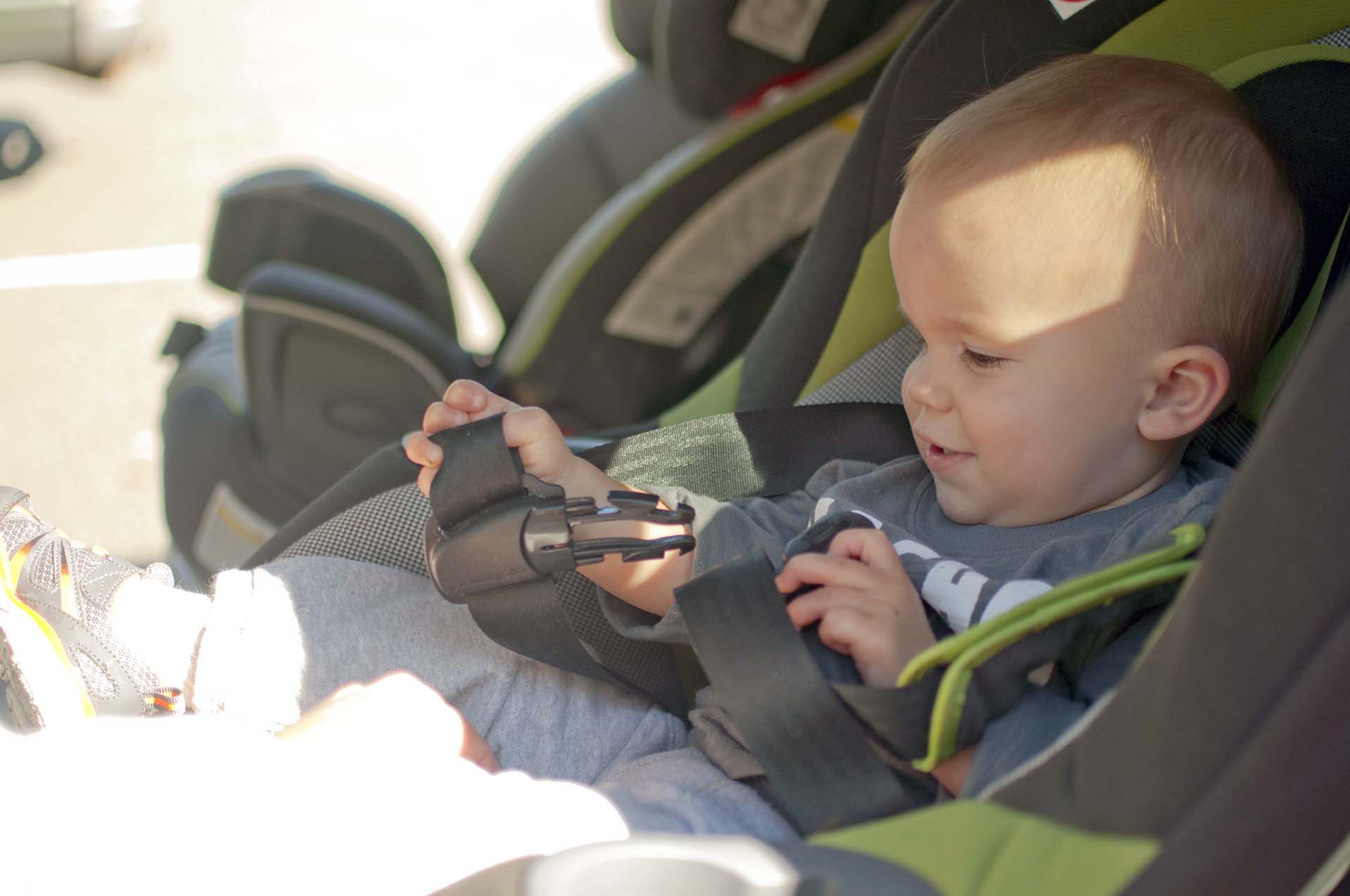 Thrifty Road Safety Tips for Parents with a New Baby